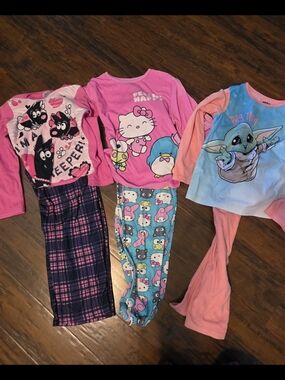 Hello Kitty Pink Kids Pajama Set - Hello Kitty